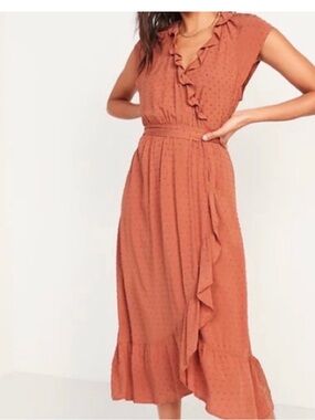 Old Navy NWT Butterscotch Swiss Dot Short Sleeve Ruffle Midi Wrap Dress Medium